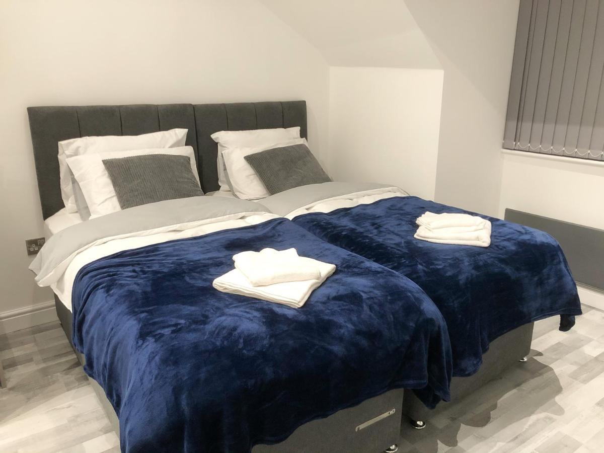 10Min To City - Free Parking - Private Studio - Contractor Friendly Manchester Exterior photo