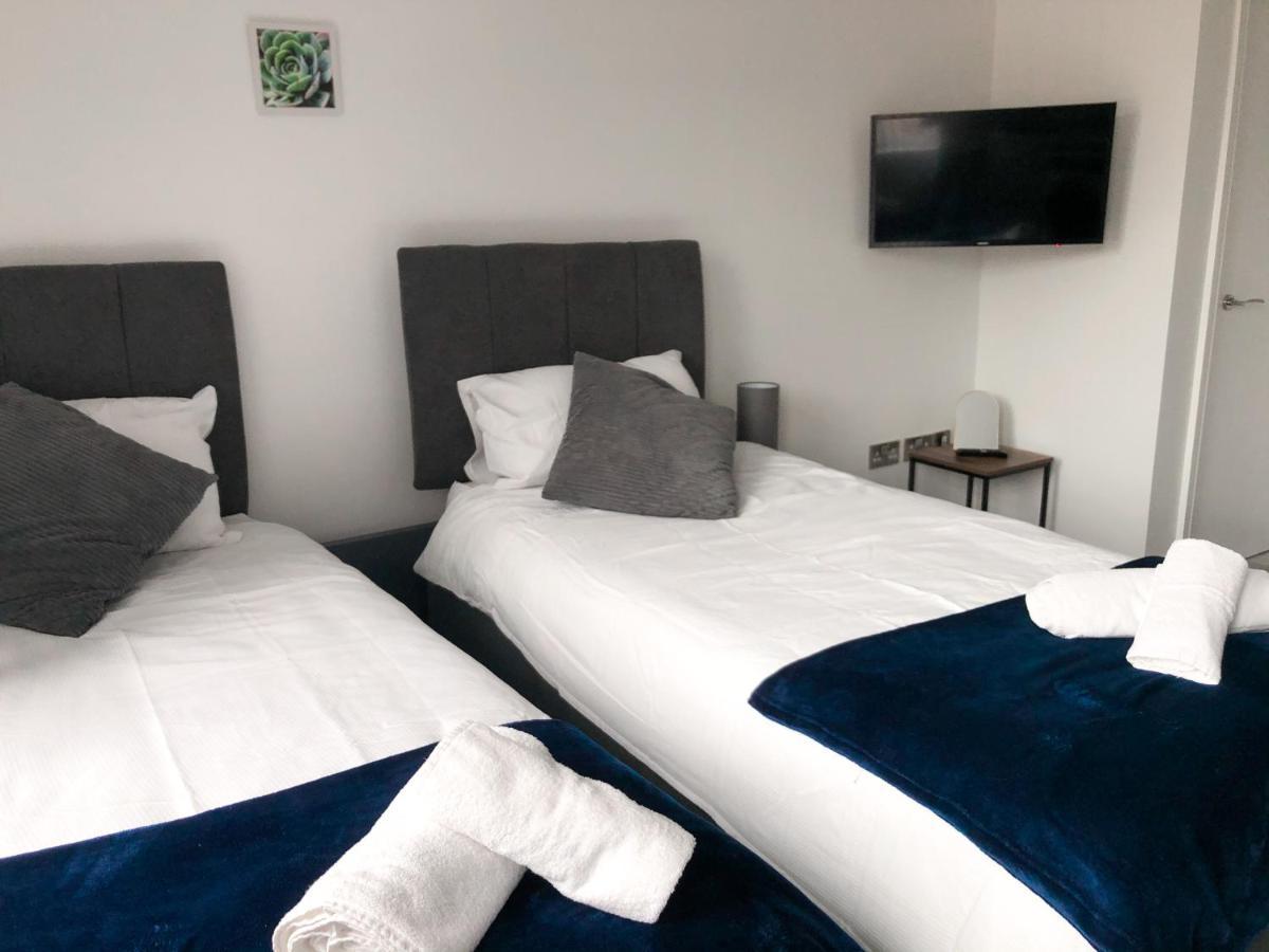 10Min To City - Free Parking - Private Studio - Contractor Friendly Manchester Exterior photo
